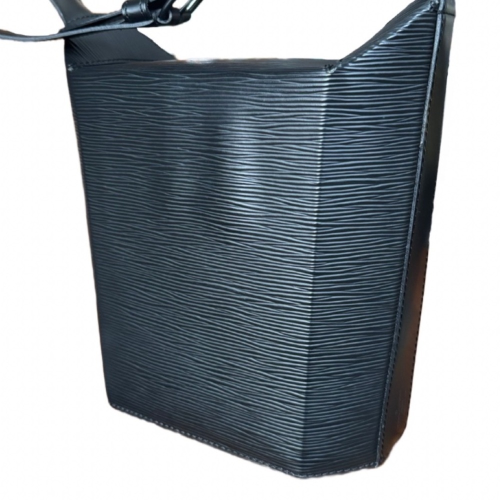 Louis Vuitton Noir Epi Leather Sac Seau Shoulder Bag - Picture 15 of 16